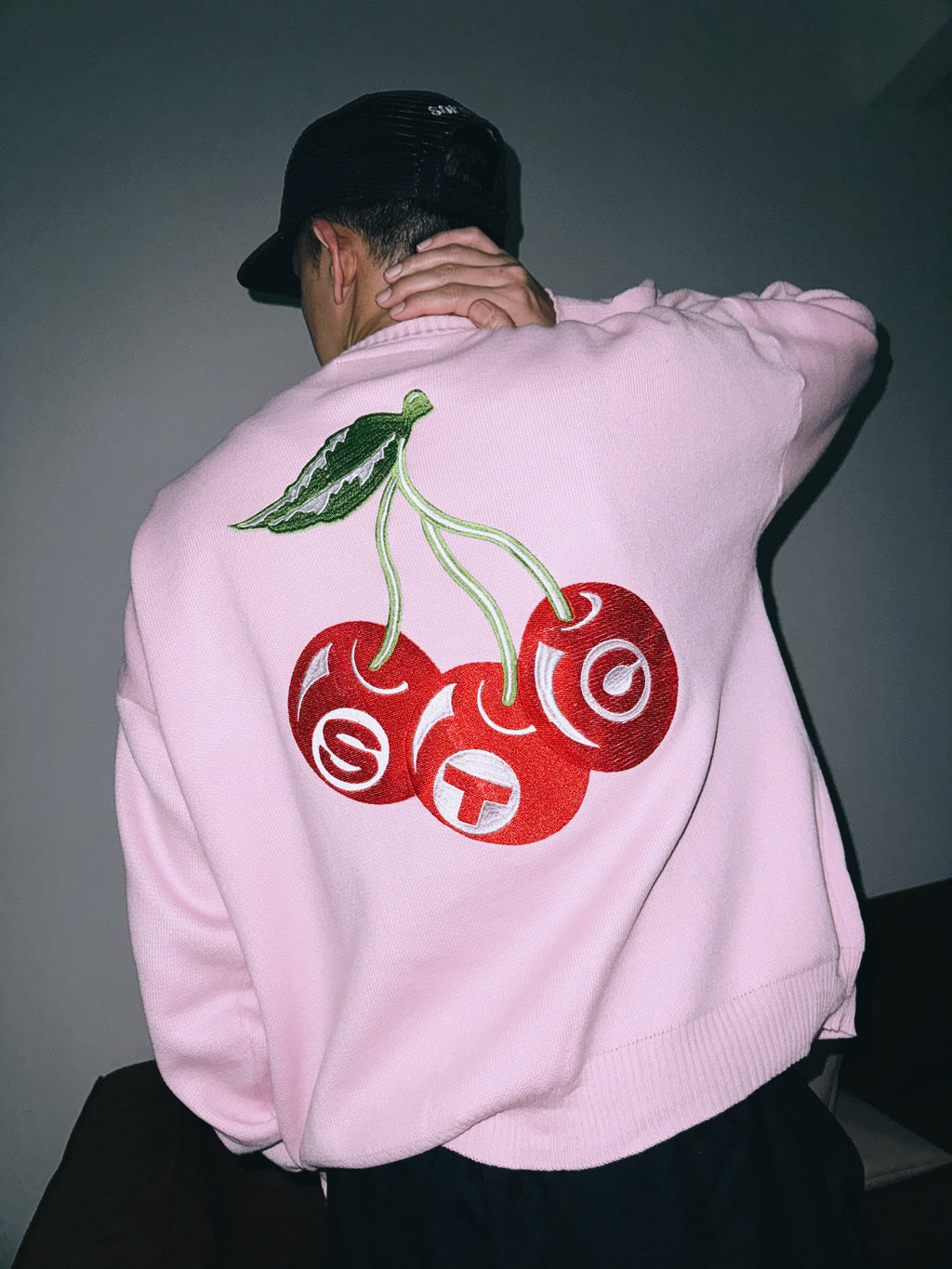 CHERRY KNITTED SWEATER PINK