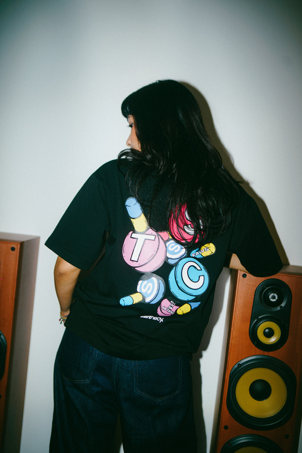 SORTHECY PILLS TEE BLACK